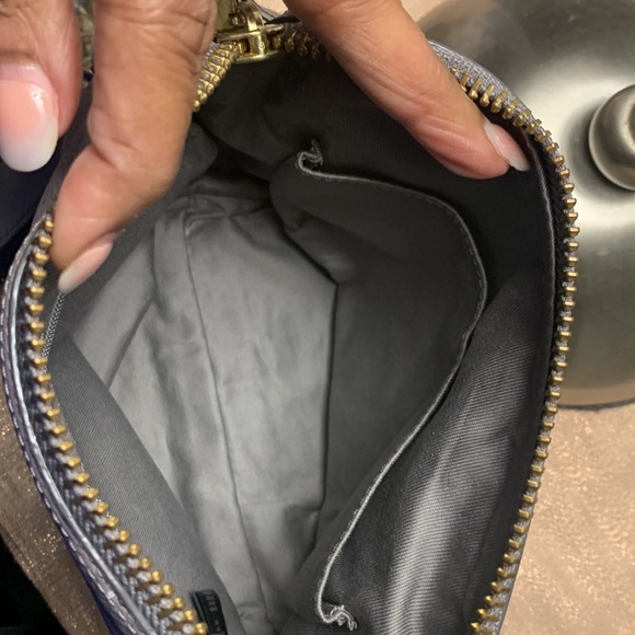 ✨ Fossil Leather Crossbody - Picture 5 of 9